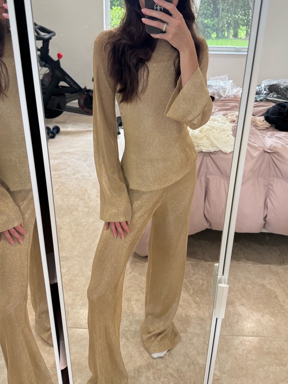 Matching SEROYA set (Sheldon pants and Hana top)
